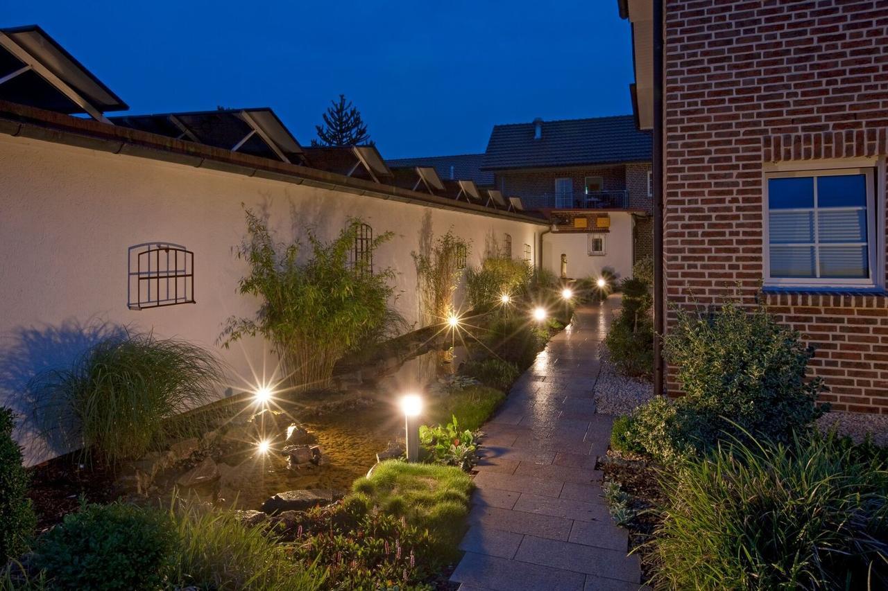 Hotel Restaurant Zum Heidekrug Bersenbrück Exterior foto