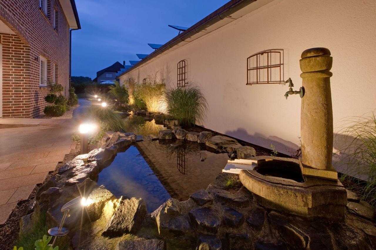 Hotel Restaurant Zum Heidekrug Bersenbrück Exterior foto